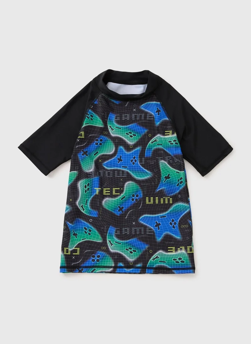 Matalan Boys Black Game Control Rash Vest